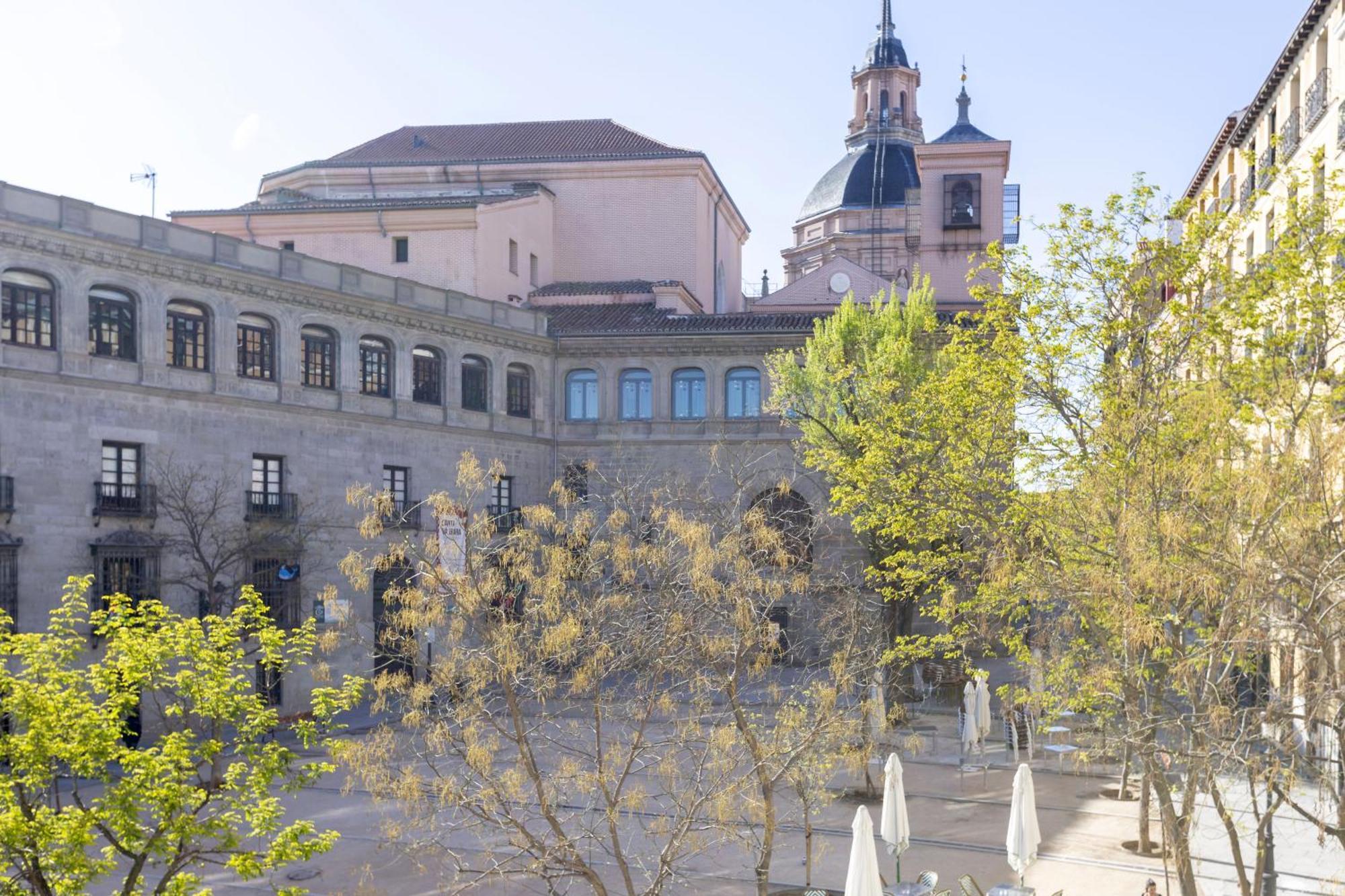 Precioso Apt En La Plaza De La Paja Latina Madrid Eksteriør billede