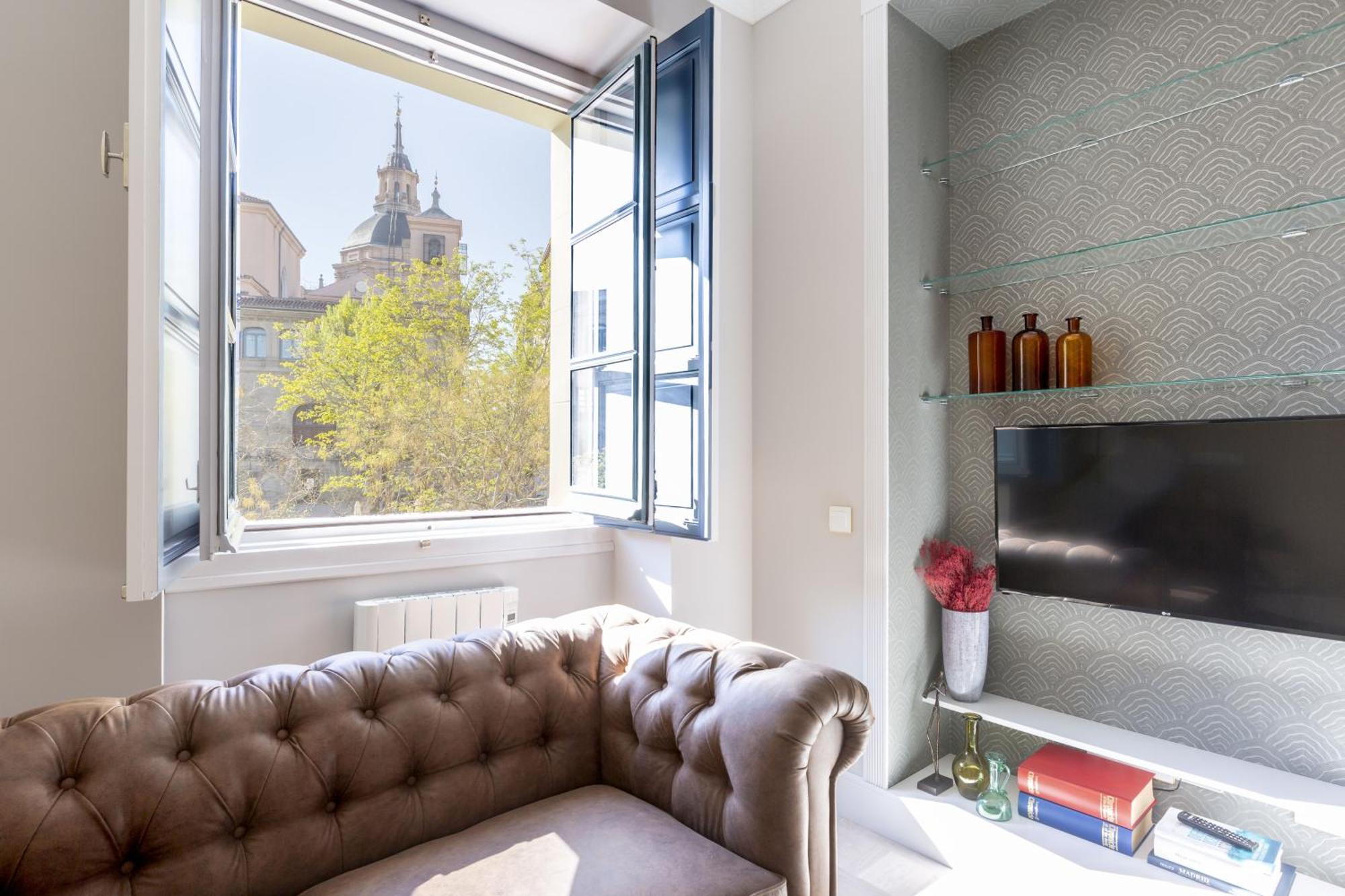 Precioso Apt En La Plaza De La Paja Latina Madrid Eksteriør billede