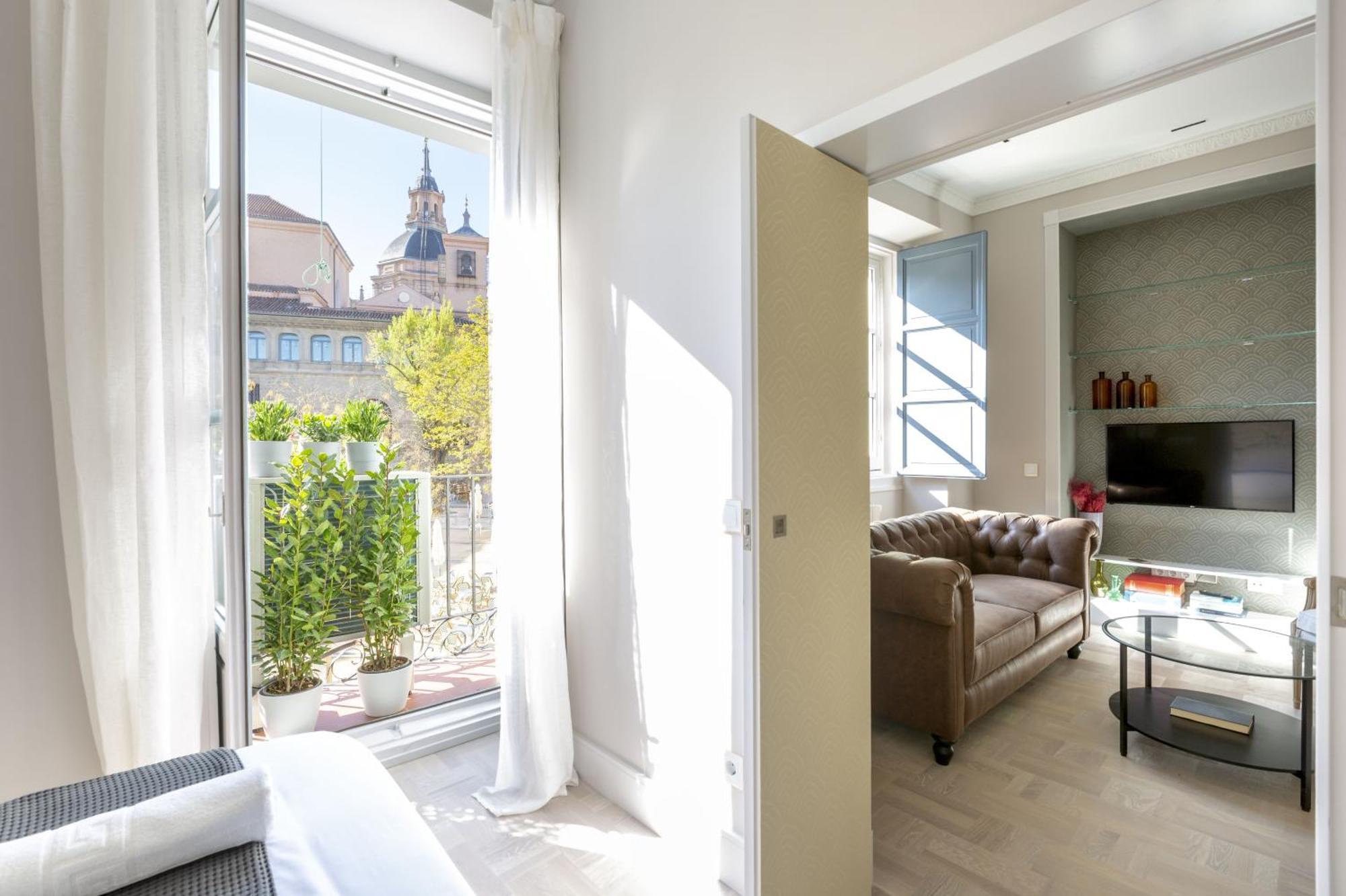 Precioso Apt En La Plaza De La Paja Latina Madrid Eksteriør billede