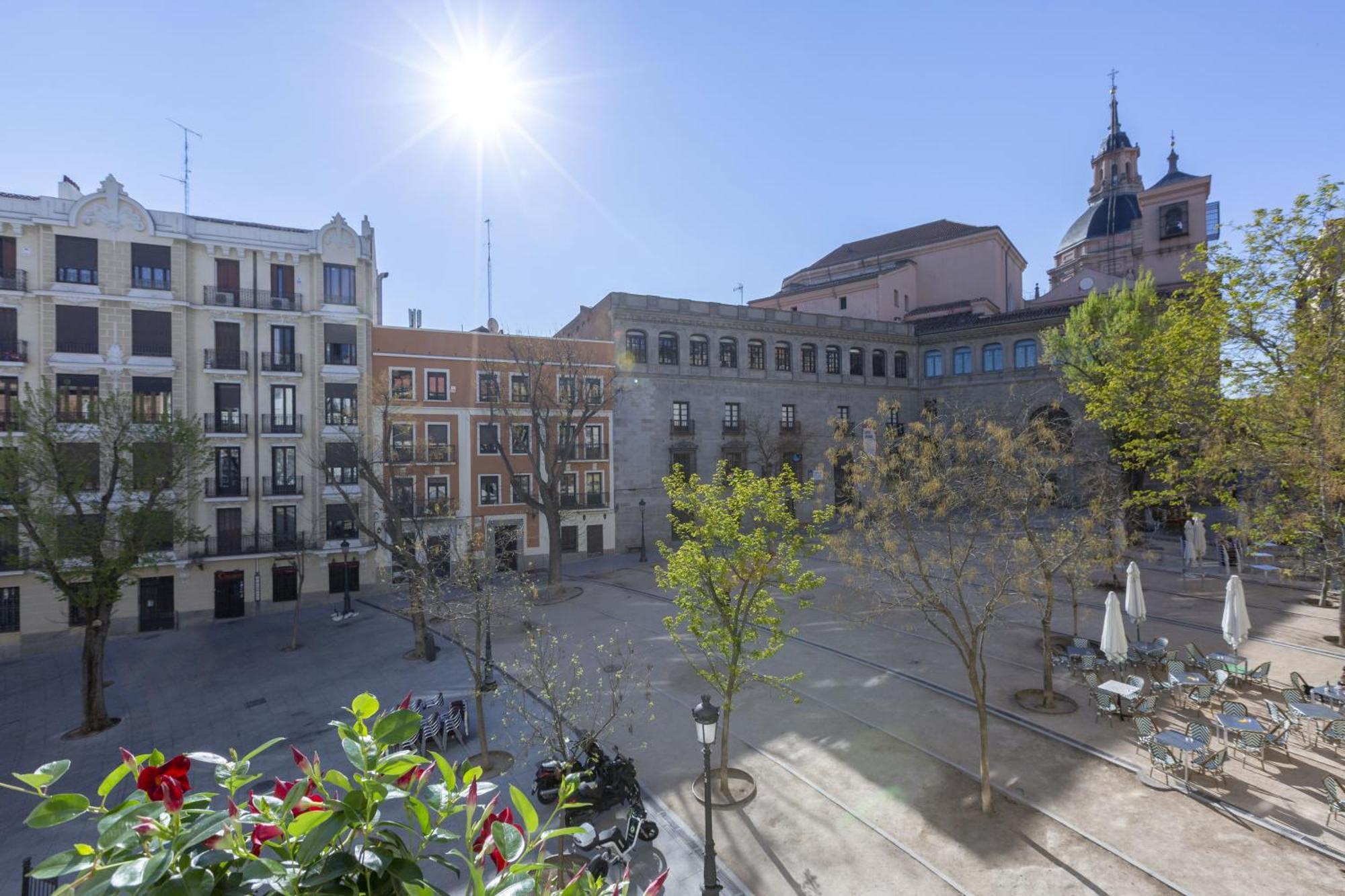 Precioso Apt En La Plaza De La Paja Latina Madrid Eksteriør billede